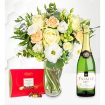 Ivory Harmony with Fizz & Chocolates